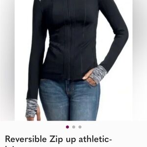 Cabi Women's Black and Gray Jacket